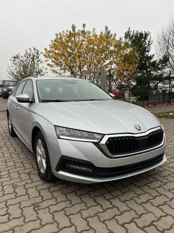 Skoda Octavia Combi Ambition 2.0