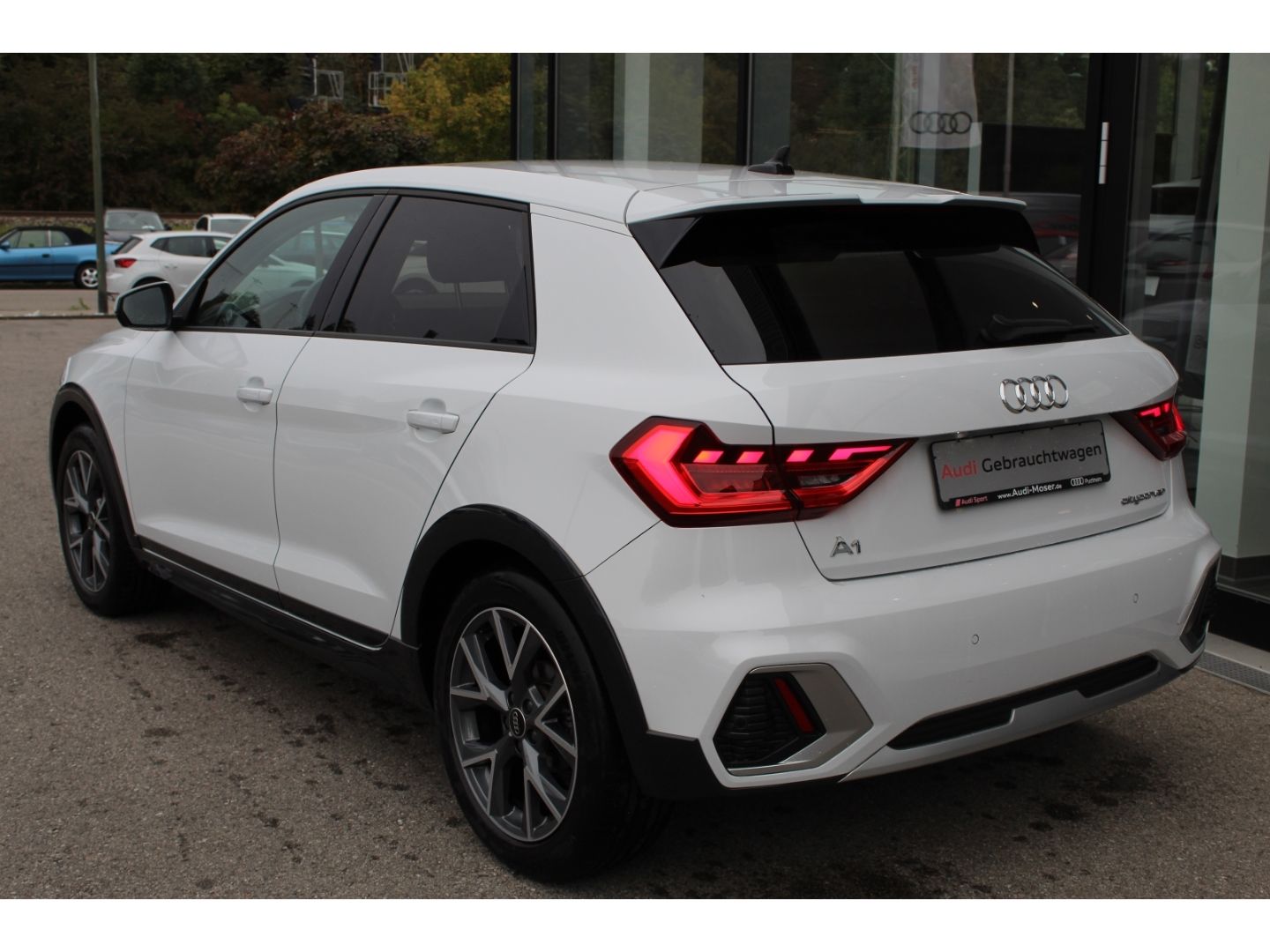 A1 city/allstreet 30TFSI Str LED*APP*Navi+Kamera