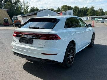 Audi Q8 - 4