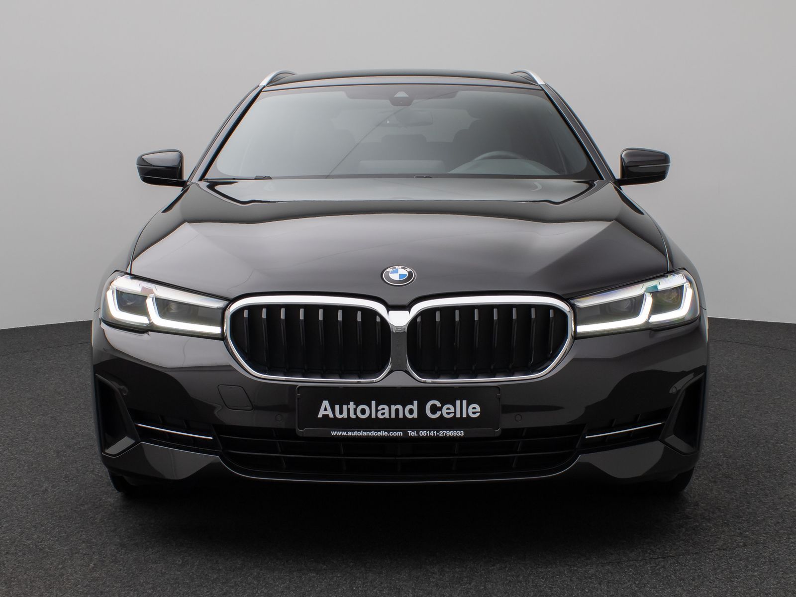 Fahrzeugabbildung BMW 520d Kamera DAB 4xKlima Leder M Sport AHK Alarm