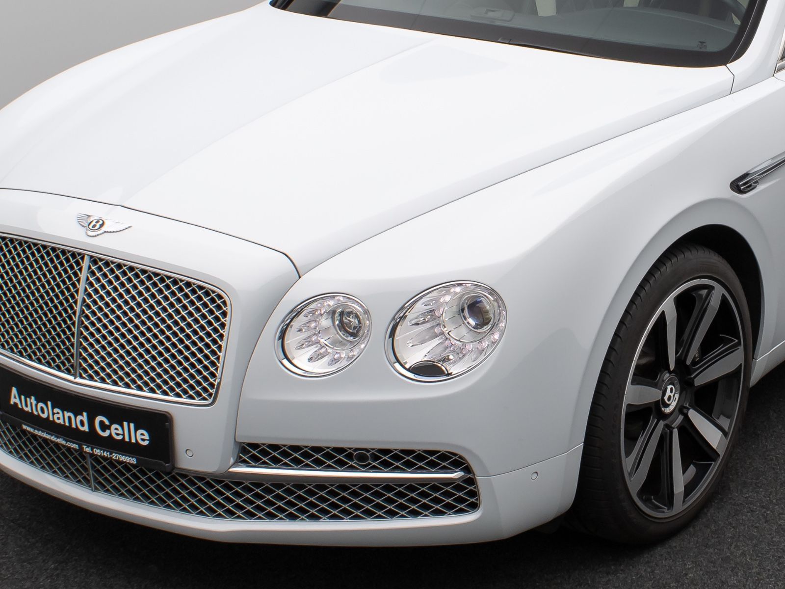 Fahrzeugabbildung Bentley Continental Flying Spur W12 Mulliner by Concord