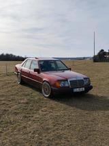 Mercedes-Benz Mercedes Benz E200 W124 - gebrauchte Mercedes-Benz E 200 aus dem Jahr 1993
