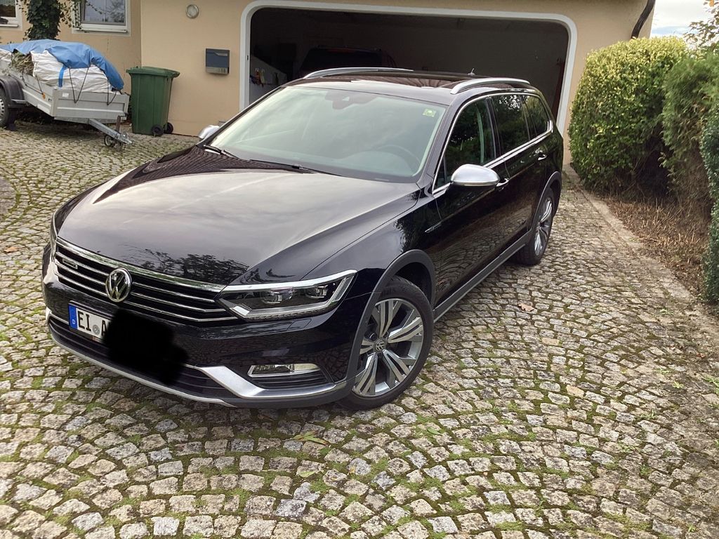 Image of Volkswagen Passat Alltrack
