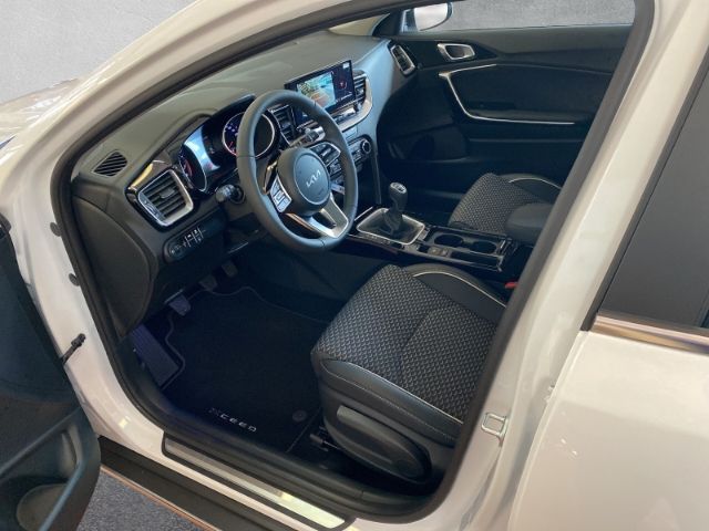 Fahrzeugabbildung Kia XCeed VISION 1.0 T-GDI *KOMFORT-PAKET*