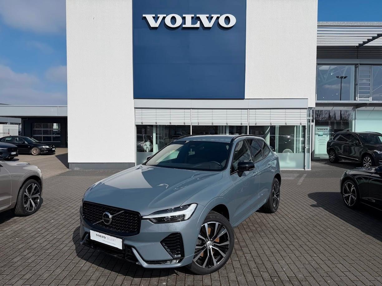 Volvo XC60 B4 Plus Dark AWD