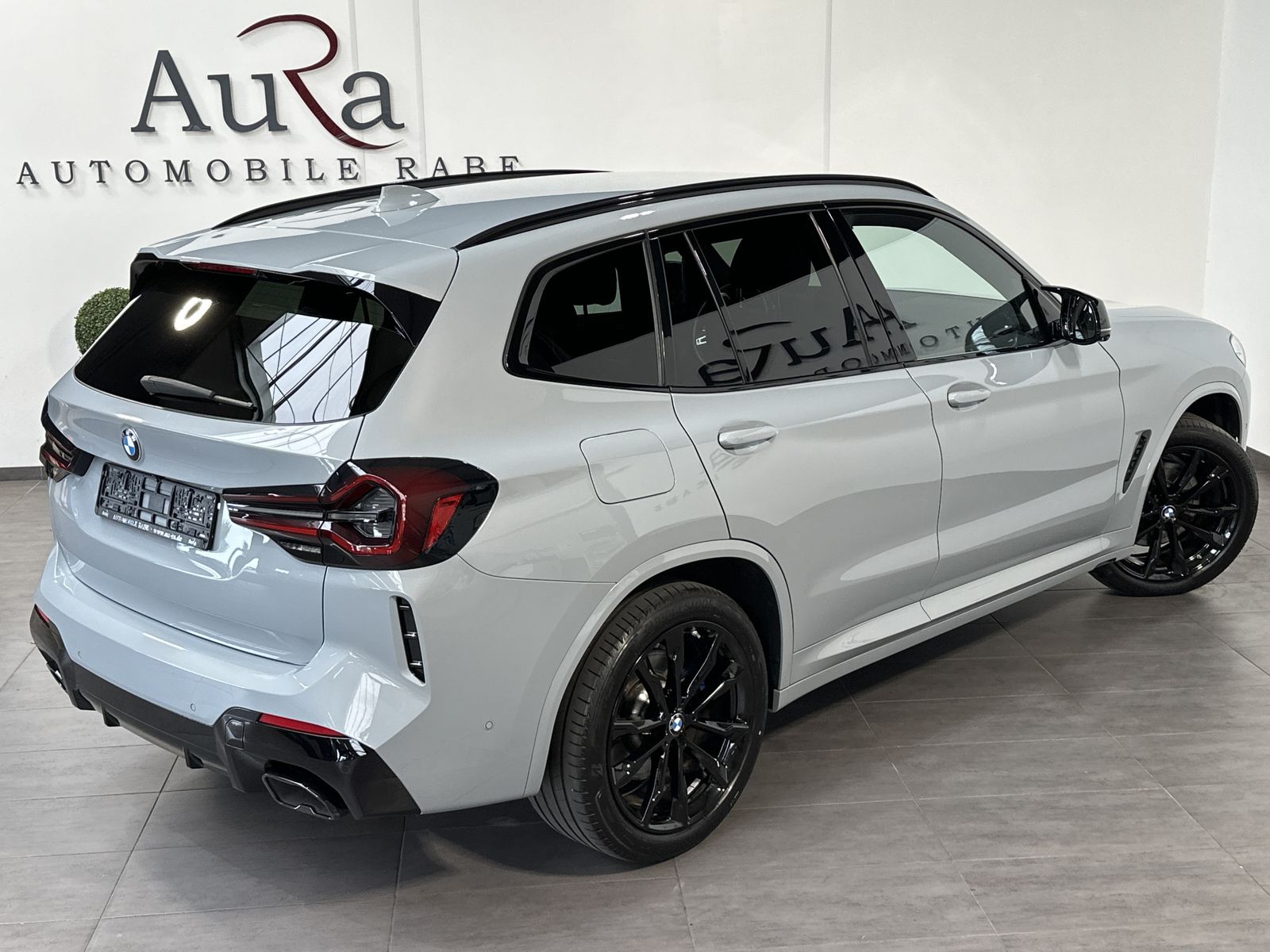 Fahrzeugabbildung BMW X3 M40i NAV+LED+HEAD-UP+360°+ACC+20ZOLL+HIFI+VC