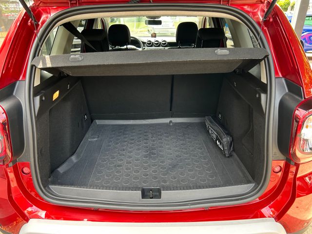 Fahrzeugabbildung Dacia Duster II Celebration+CarPlay+Navi+AllwLM+Kamera