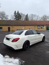 Mercedes-Benz C 63 AMG Mercedes-AMG C 63 S Mercedes-AMG S - Mercedes-Benz C 63 AMG Gebrauchtwagen in Berlin