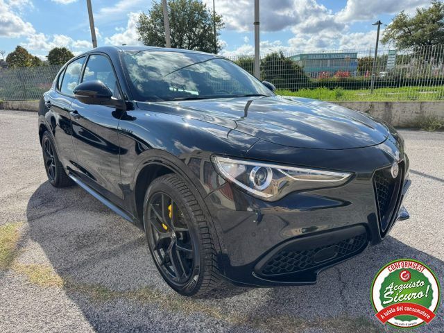 Alfa Romeo ALFA ROMEO Stelvio 2.2 Q4 AT8 210cv Veloce Pinze