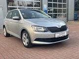 Skoda Fabia Sitzh. Radio DAB Telefon HU/AU Service neu - Skoda Fabia: Se