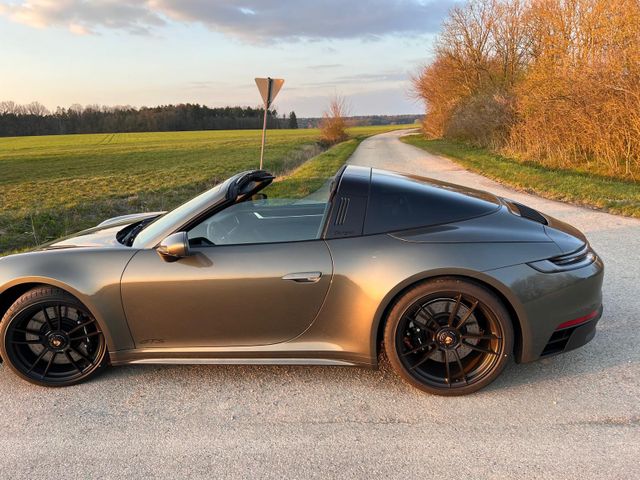 Porsche 911 Targa4 GTS Lift*Bose*Inno*SportDesign*Matrix