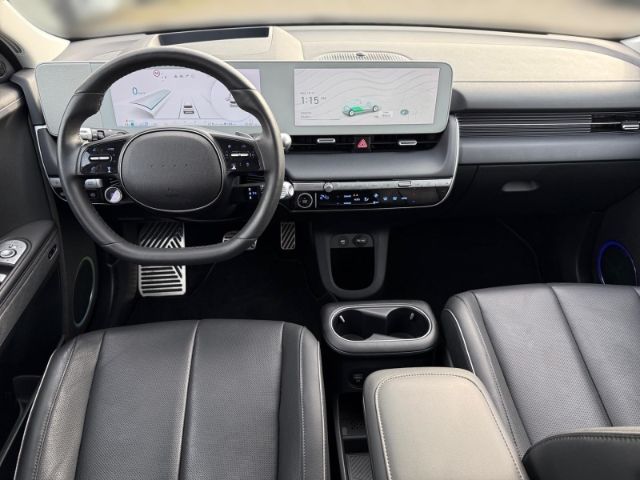 Fahrzeugabbildung Hyundai IONIQ 5 Uniq Elektro 4WD +KLIMA+LED+SHZ+NAVI+UVM