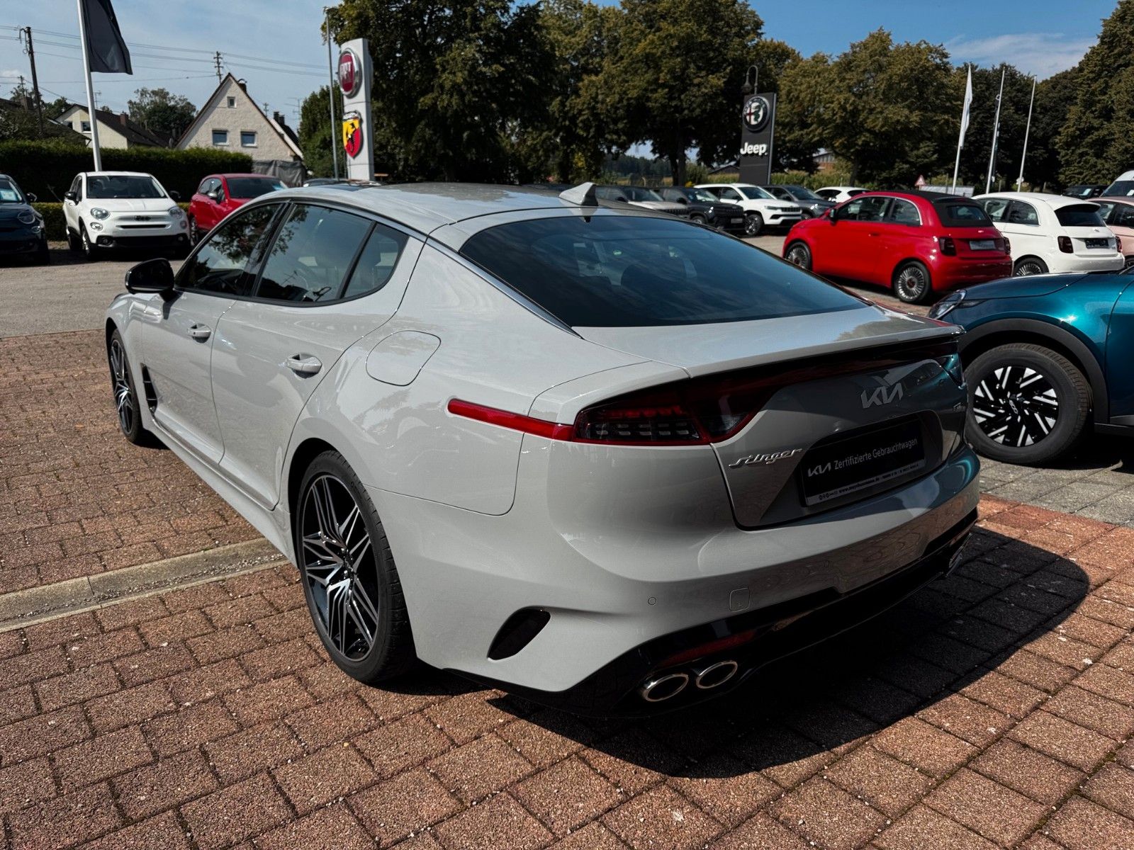 Fahrzeugabbildung Kia STINGER 3.3T AWD GT 360° GLASDACH 366PS