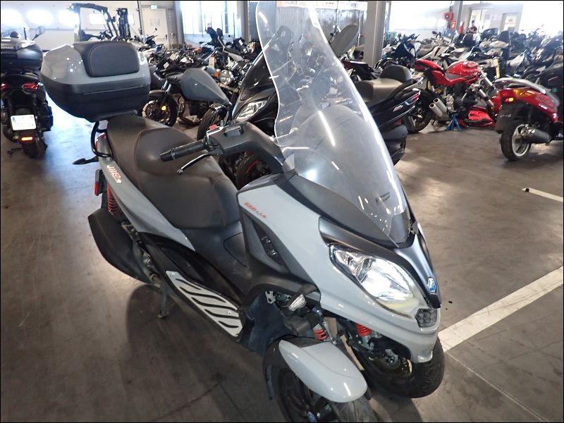 Piaggio MP3 300 HPE