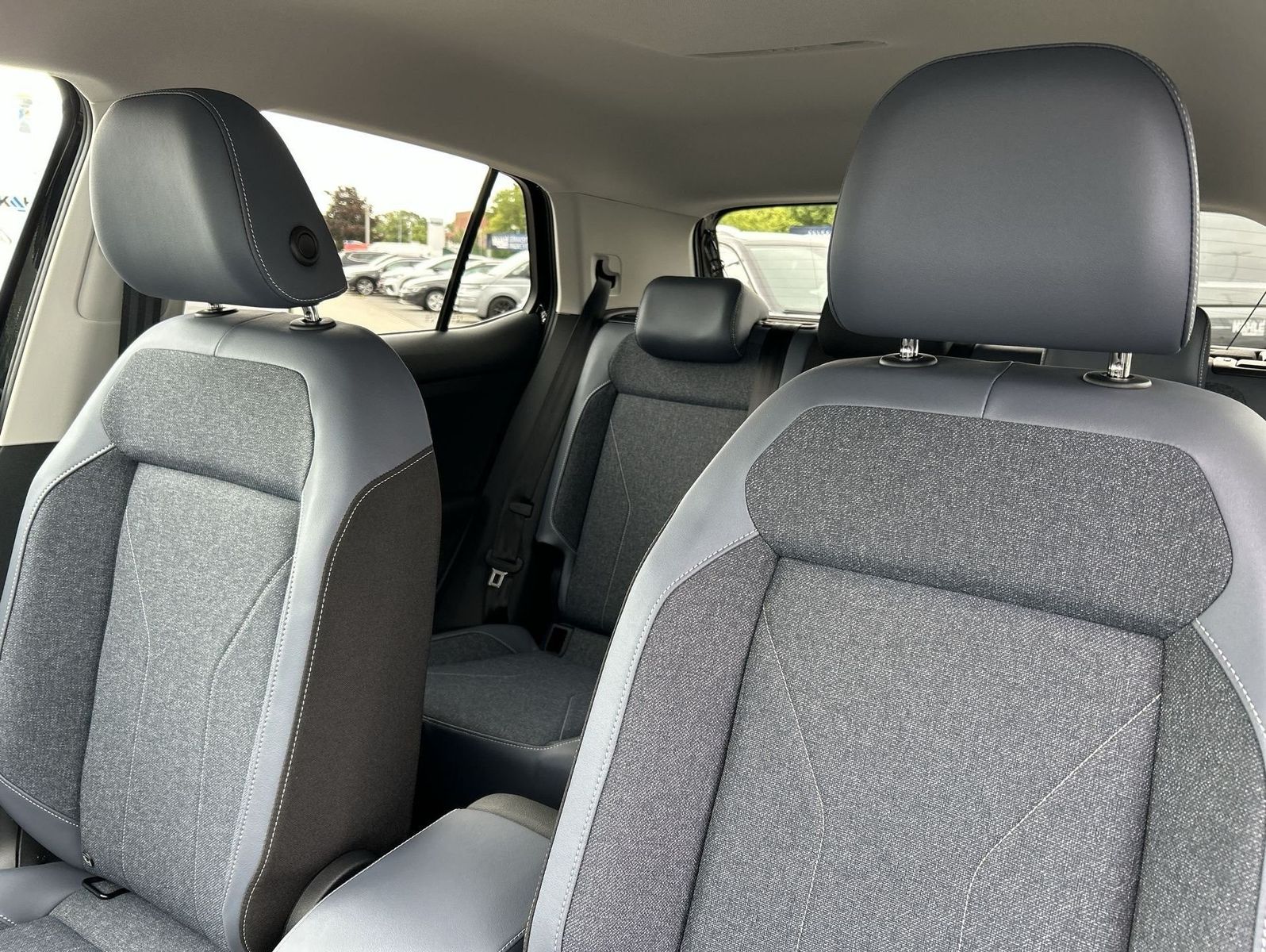 Volkswagen T-Cross - Bild 17