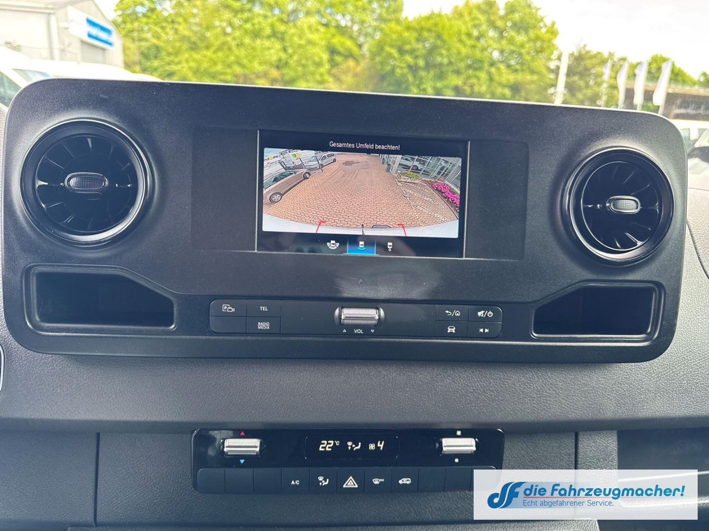 Fahrzeugabbildung Mercedes-Benz Sprinter Kasten 317CDI EU6d-T Lichtsensor el.S