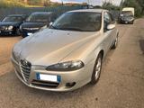 Alfa Romeo 147 1.6 16V TS (105) 5 porte Distinct - silberne Alfa Romeo 147