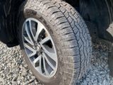 Nissan NAVARA TEKNA GARANTIE DOKA 4x4 ALL-TERRAIN LEDER - Nissan Navara aus 2018