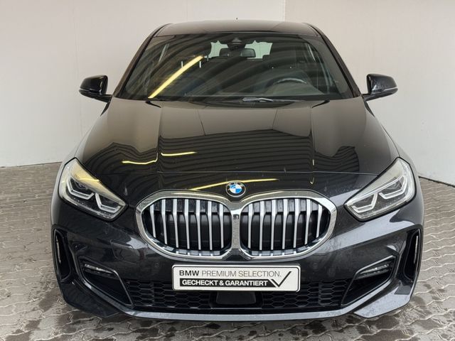 BMW 120iA Limousine M Sport Navi.LED.Hifi.Rükamera