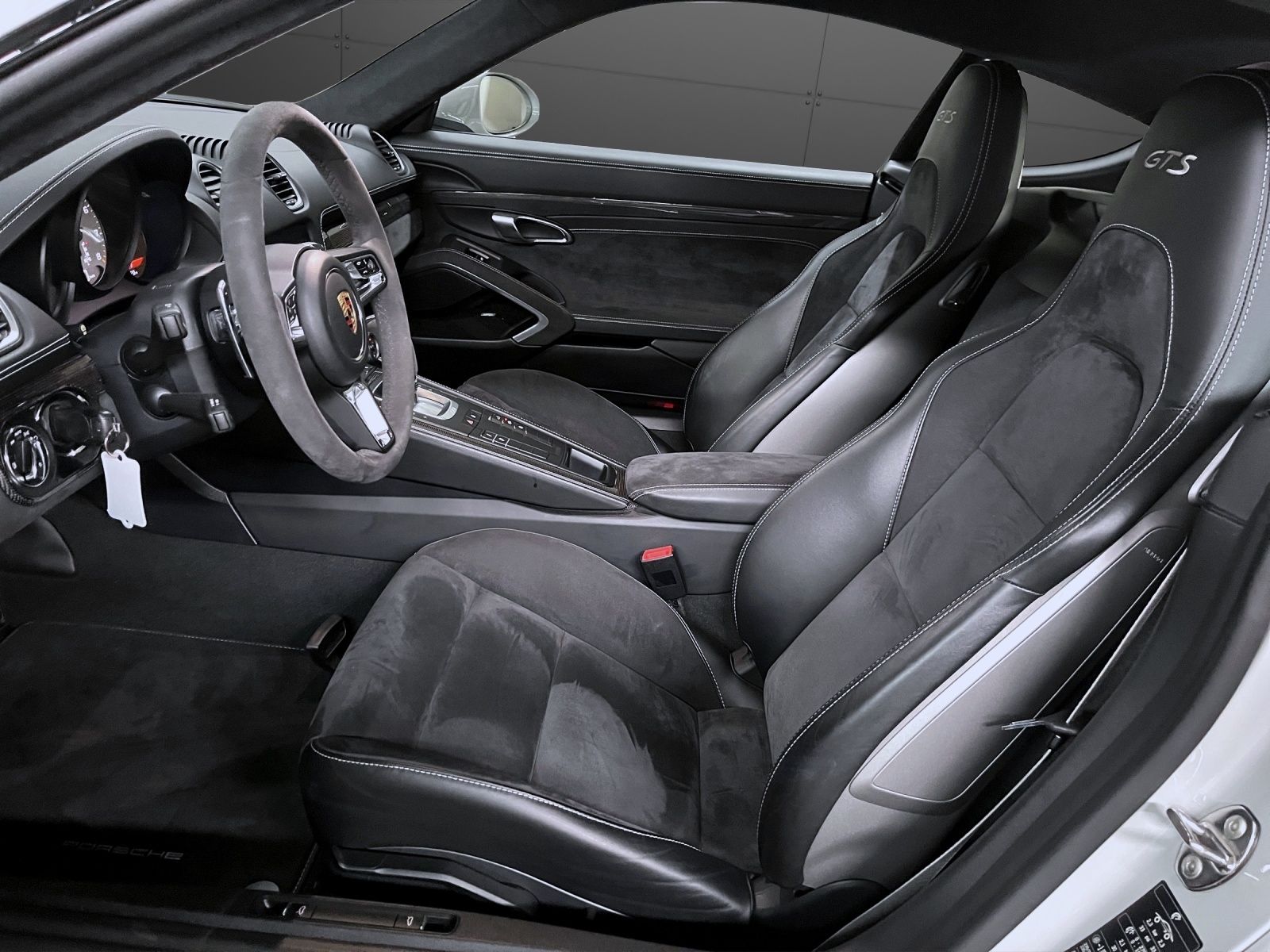 Porsche Cayman GTS 718 foto 8