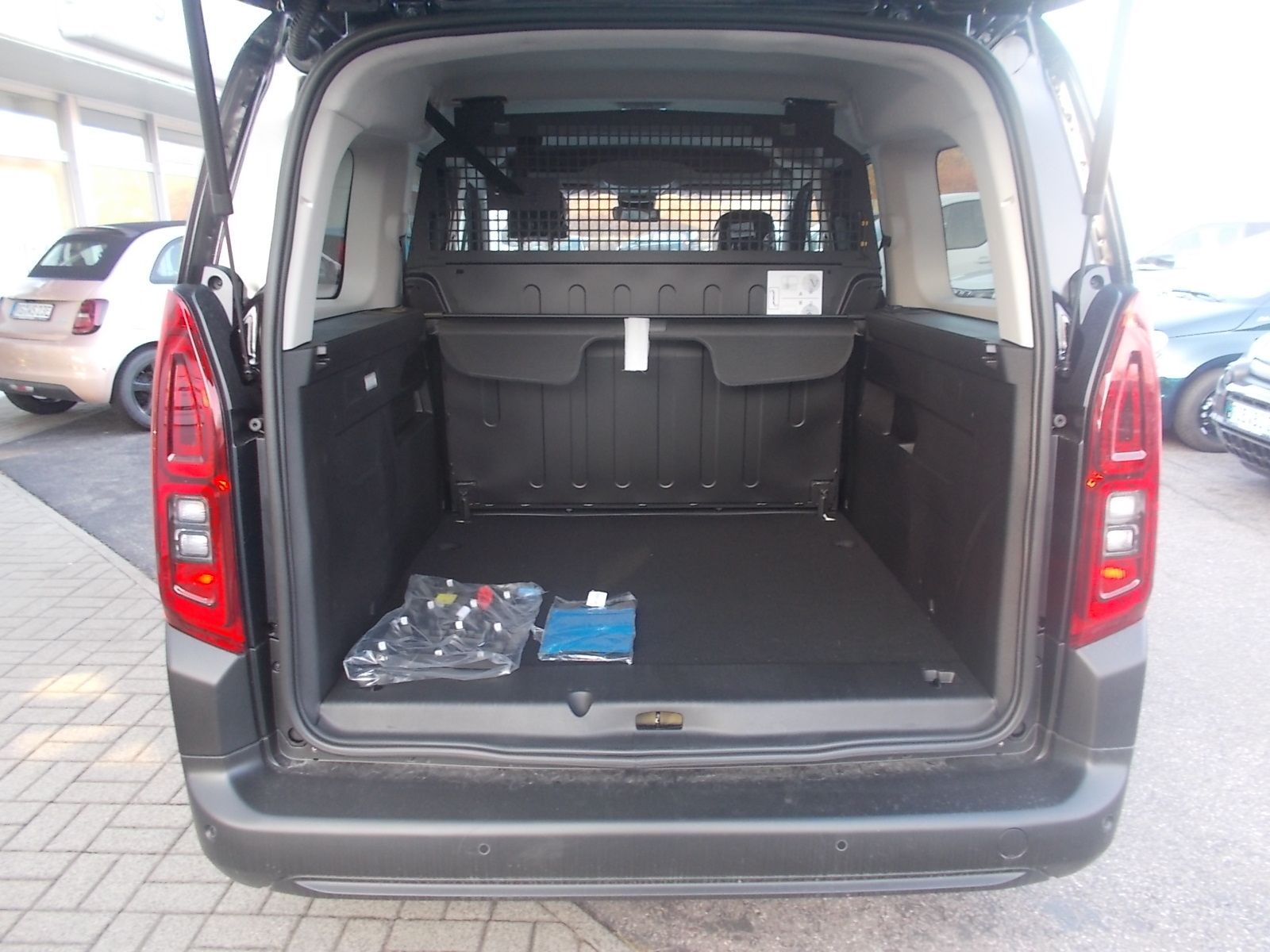 Fahrzeugabbildung Fiat Doblo 1.5 BlueHDi L2 Kombi