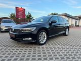 Volkswagen Passat Variant Highline 4Motion,Stdhz,Navi,Pano - Volkswagen Passat: Kombi, 4motion