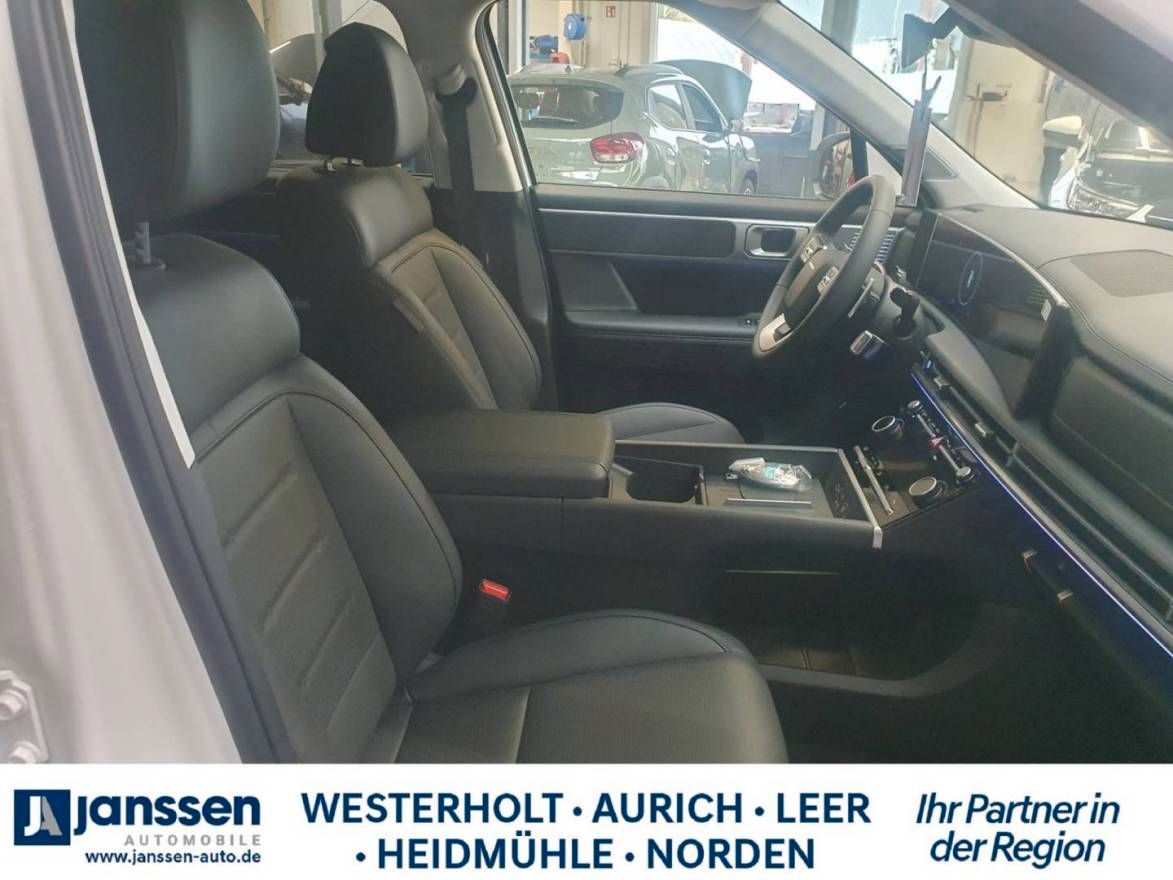 Fahrzeugabbildung Hyundai SANTA FE Hybrid Signature/Navi/PDC/360° Kamera