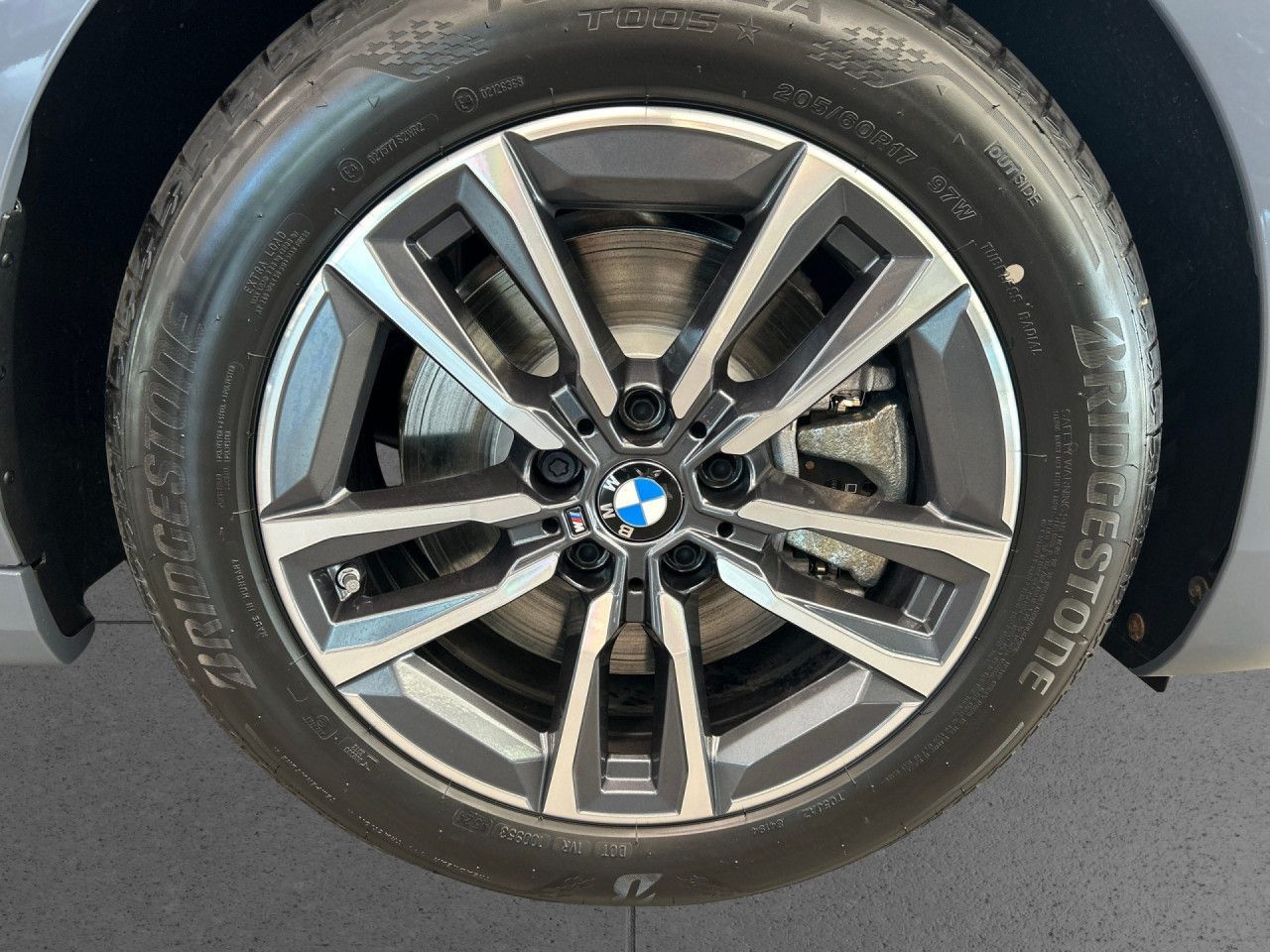 BMW 223 Active Tourer - Bild 16