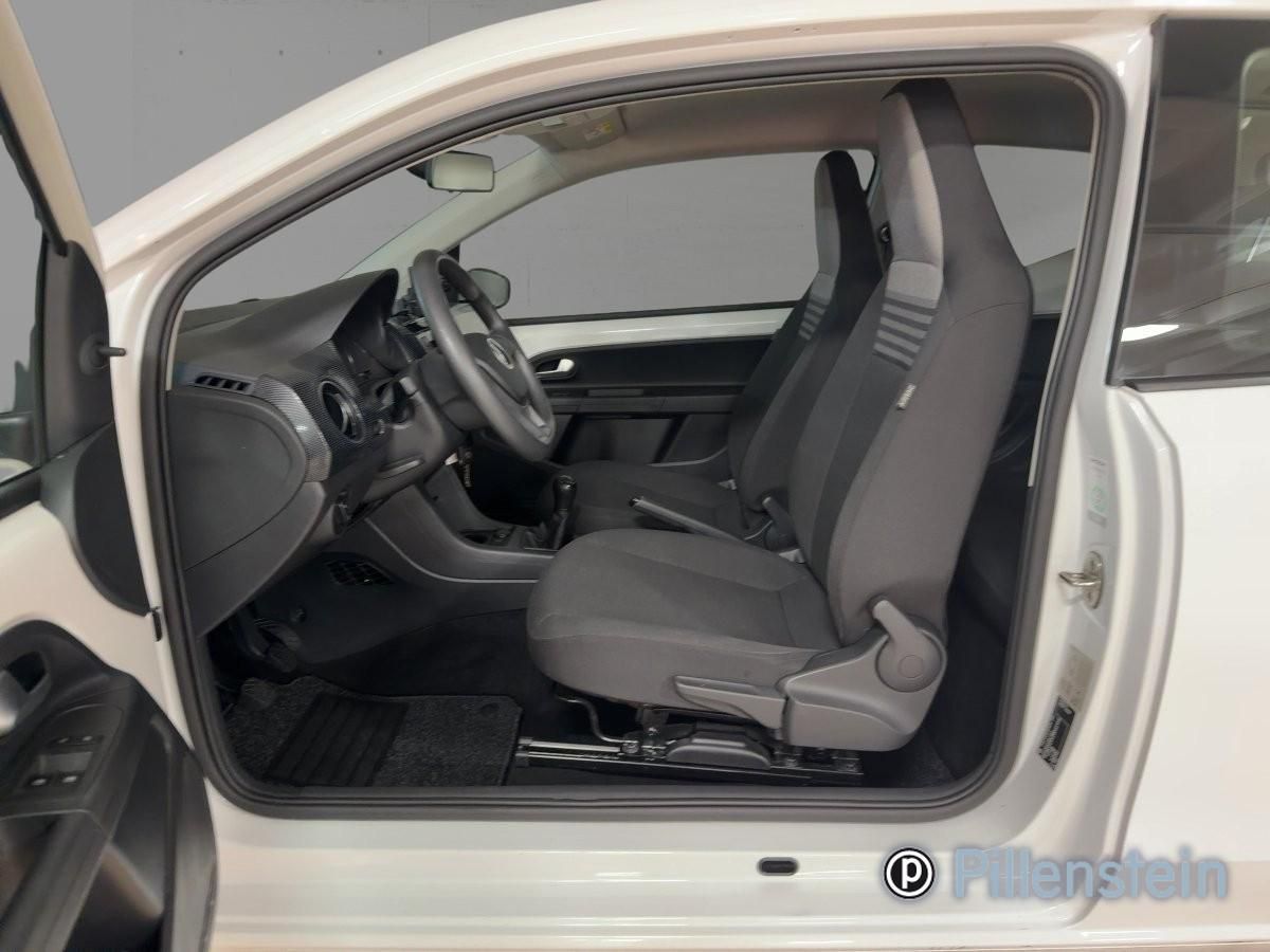 Volkswagen up! - Bild 7