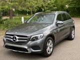 Mercedes-Benz GLC 250 d 4Matic*Pan.Dach*AHK*Kamera*Totwinkel* - Mercedes-Benz GLC 250 in München