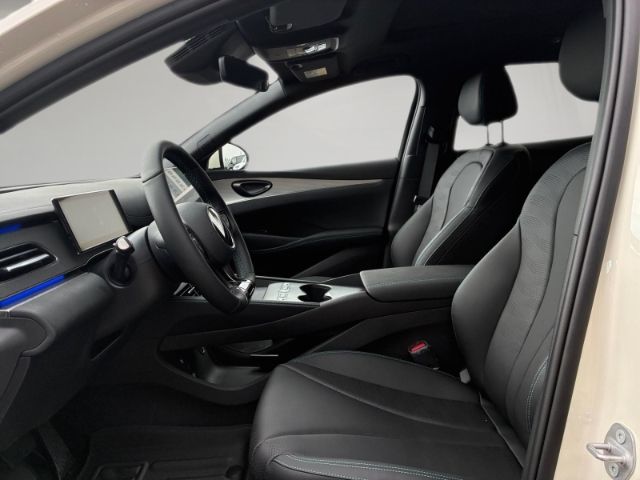 BYD SEAL 6