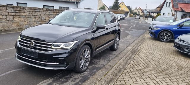 Volkswagen Tiguan 2.0 TDI DSG Elegance 4Motion AHK schwenkb