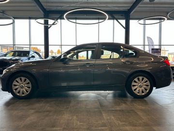 BMW 318 d Limousine *2. Hand*Bi-Xenon*Navi*Klima*SHZ