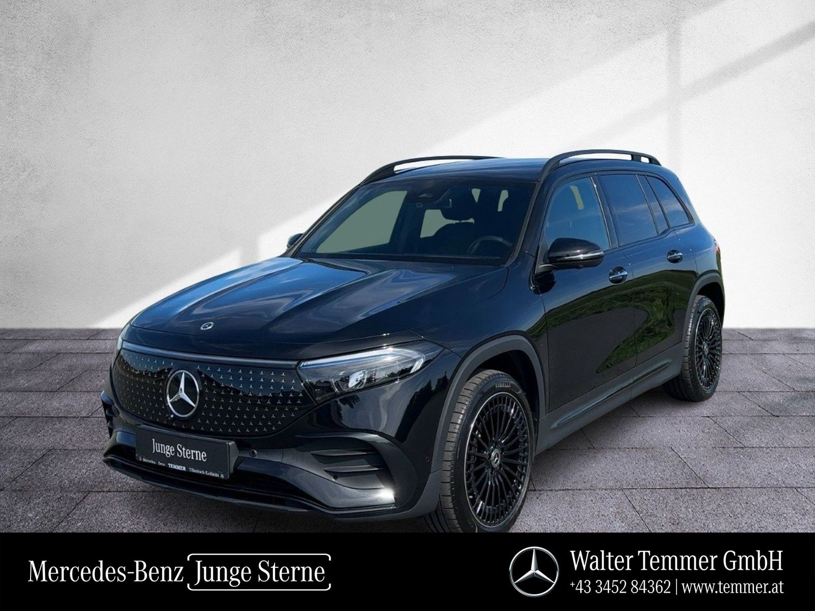 Mercedes-Benz EQB 350 4M AMG-Line NP: 75.090 PREM DISTR AHV