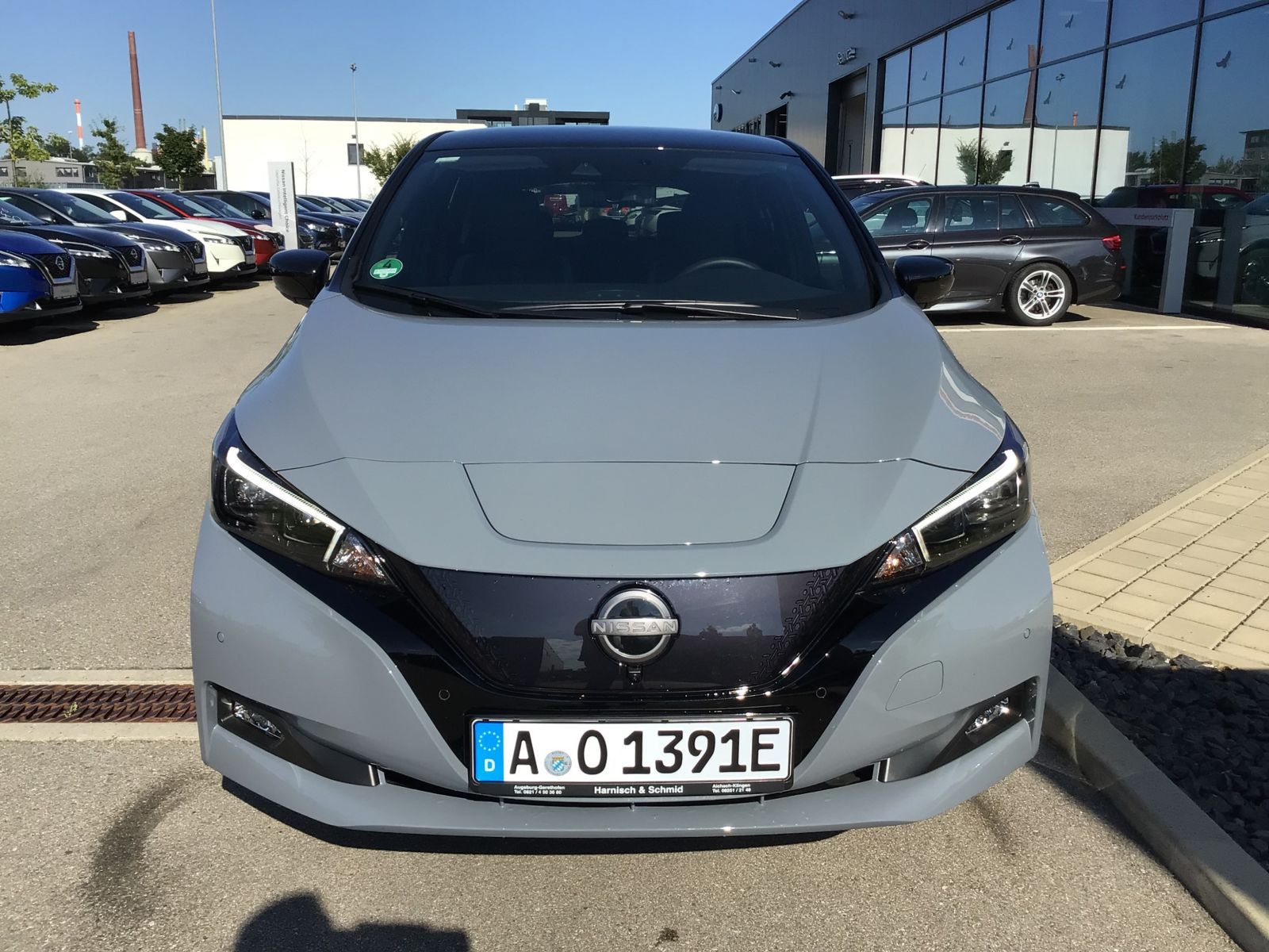 Fahrzeugabbildung Nissan Leaf 59 kWh Direktantrieb - e+ Tekna - 2Farben