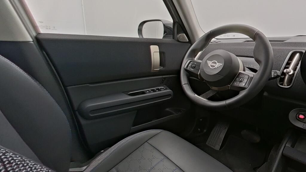 MINI Countryman D (Cooper) - Bild 10