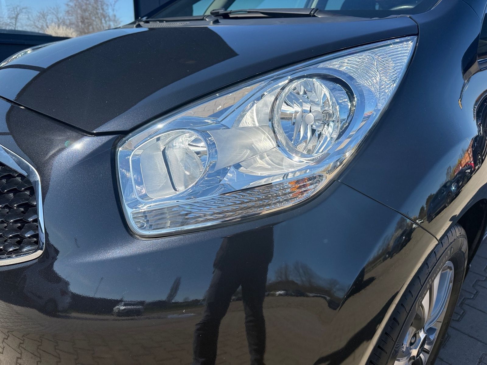 Fahrzeugabbildung Kia Venga 1.6 CVVT Automatik Spirit NAVI