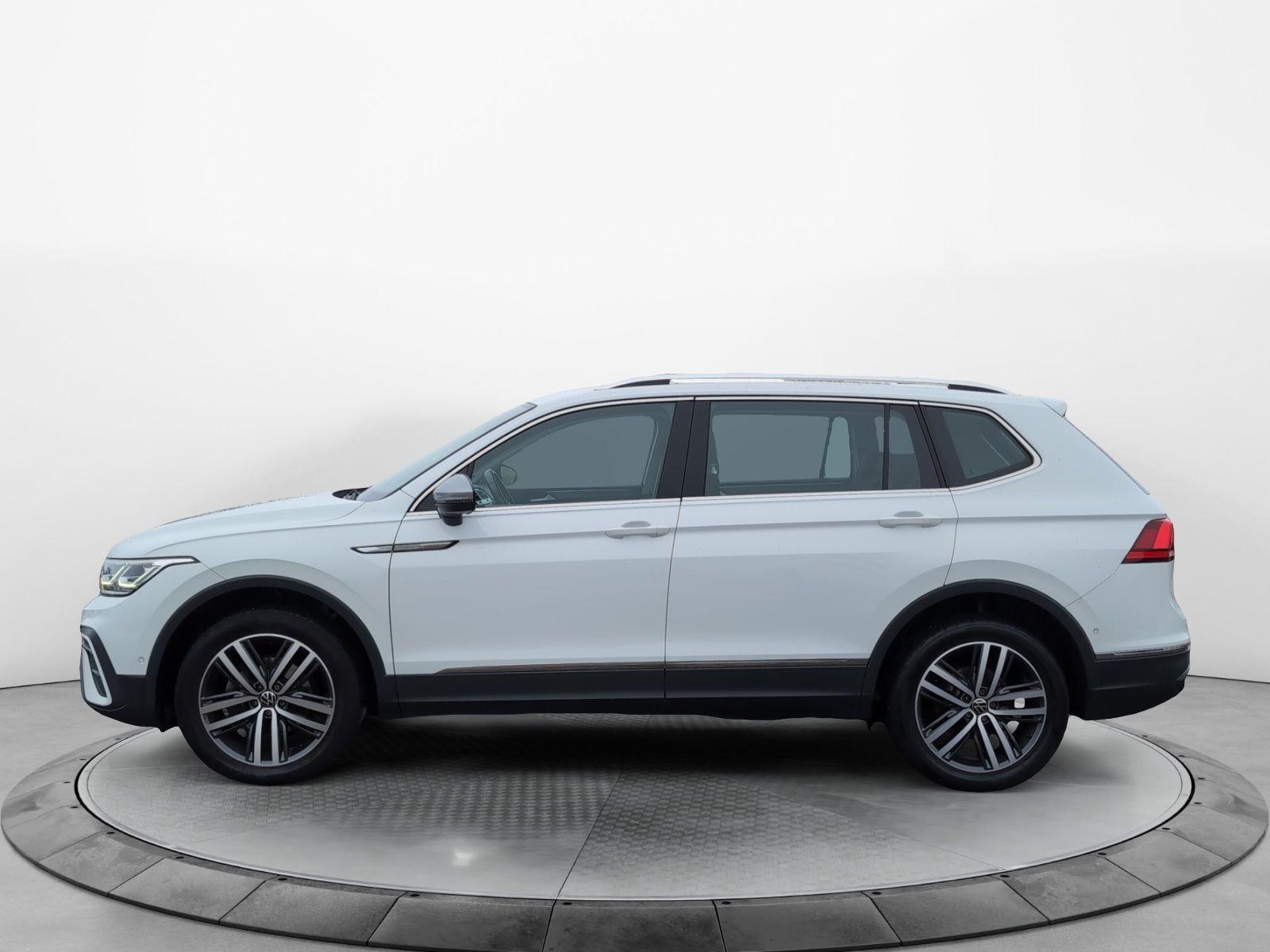 Volkswagen Tiguan Allspace 2.0TDI Life Pano Navi LED Kamera