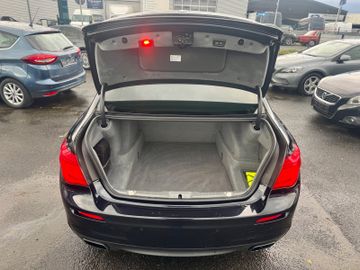 BMW 730 - 5