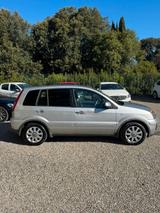 Ford Fusion UAV 1.6 TDCi 5p. UNICO PROPRIETARIO  - Ford Fusion mit Diesel-Antrieb