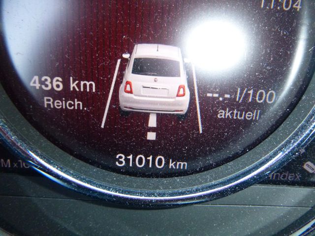 Fahrzeugabbildung Fiat 500 >Navi mit DAB-Radio<