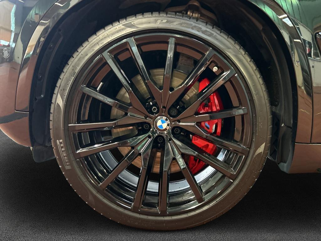 BMW X5 M60i xDrive, AHK, Panoramadach, LED