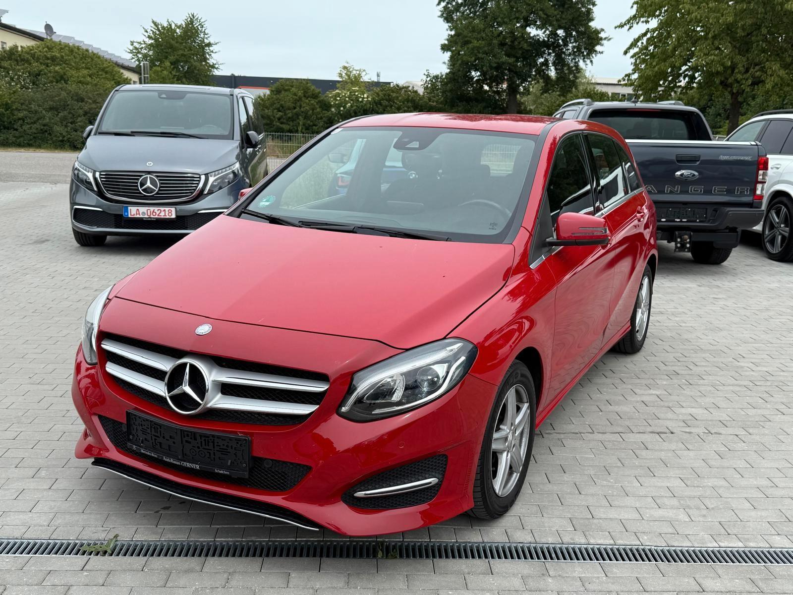 Mercedes-Benz B 180 CDI / d Klima PDC Xenon AHK SHZ Tempomat