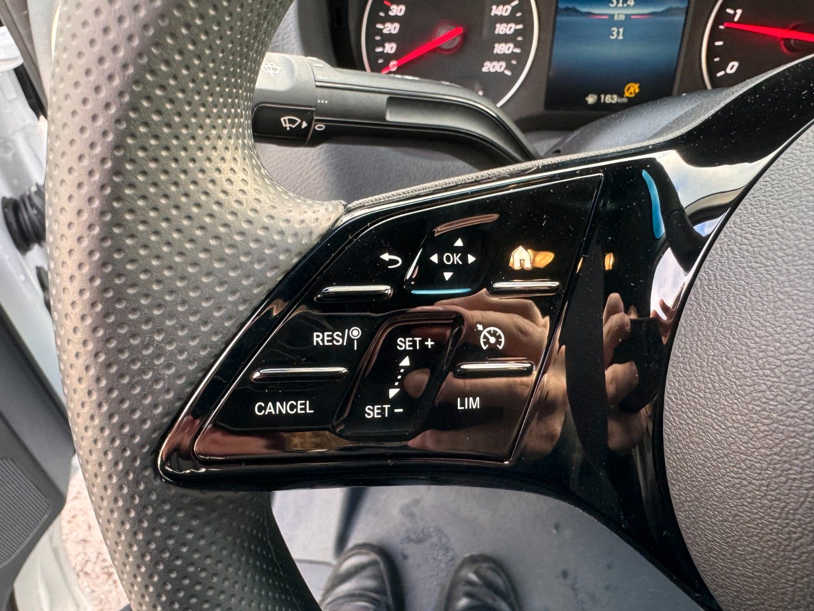 Fahrzeugabbildung Mercedes-Benz Sprinter 317 CDI 3665 Klima AHK Kamera Fenster