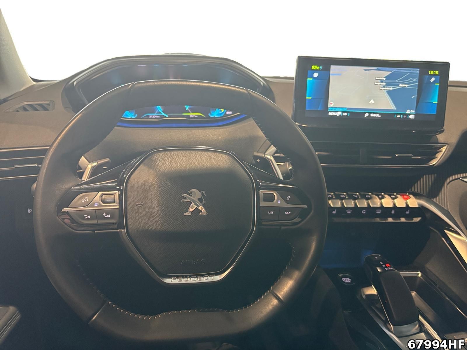 Fahrzeugabbildung Peugeot 3008 Allure Plug-In +SHZ+CARPLAY+LED+DAB
