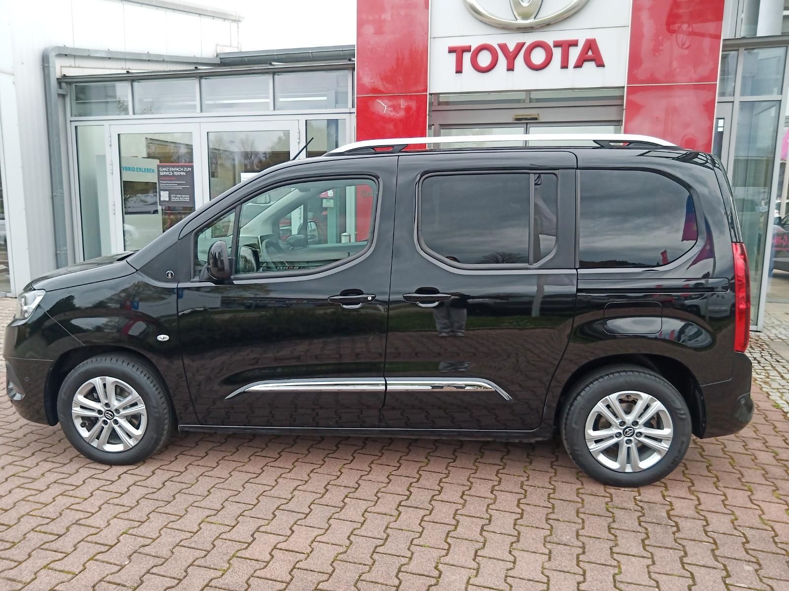 Toyota Proace City Verso L1 Team D *Standheizung*AHK*