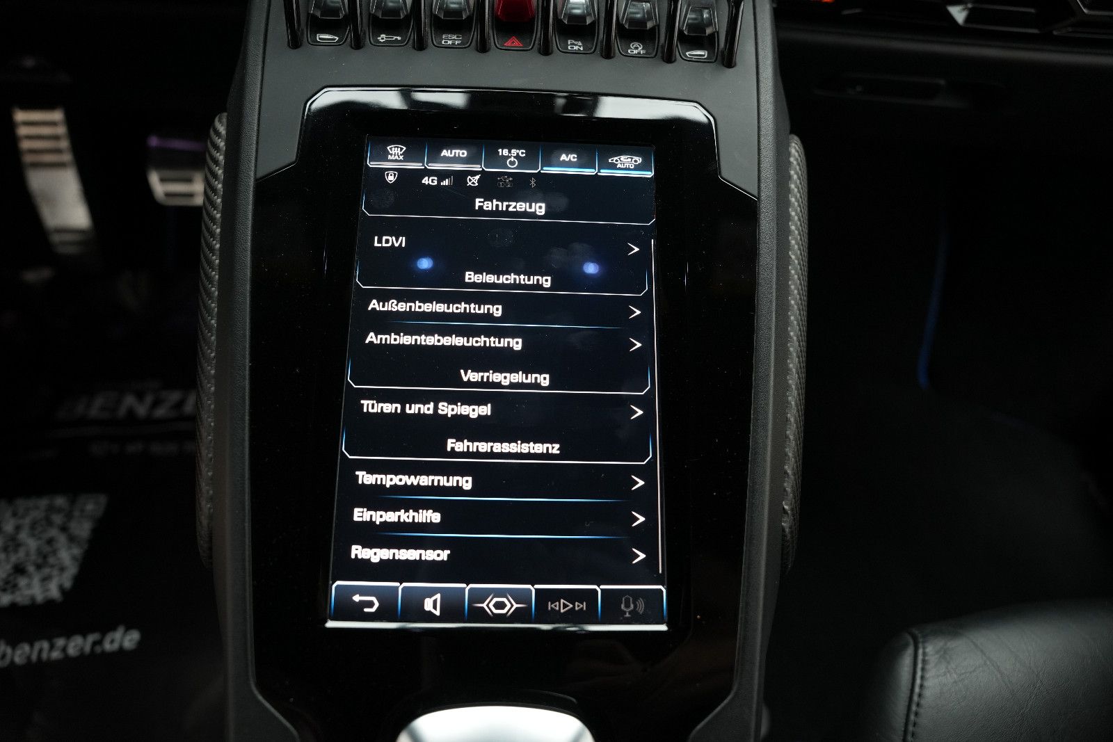 Fahrzeugabbildung Lamborghini Huracán EVO V10 /LIFT/SENSONUM/KAMERA/ACC