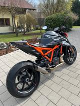 KTM 1290 Super Duke RR - KTM 1290 SUPER DUKE RR