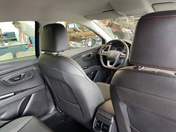 Seat Leon ST FR *TEMPOMAT*SITZHZ*PDC*TOUCH*