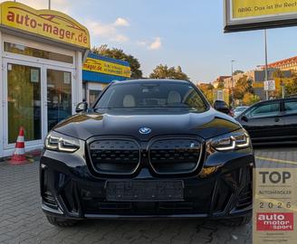 2022 BMW IX3 照片 2